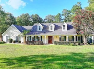 3849 Pineybrook Dr, Loganville, GA 30052