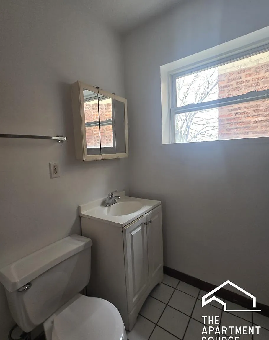 3157 West Argyle Street #3E — Photo 4