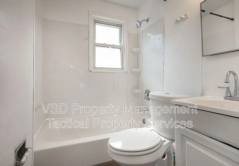 6924 Claasen Ave #UP — Photo 14