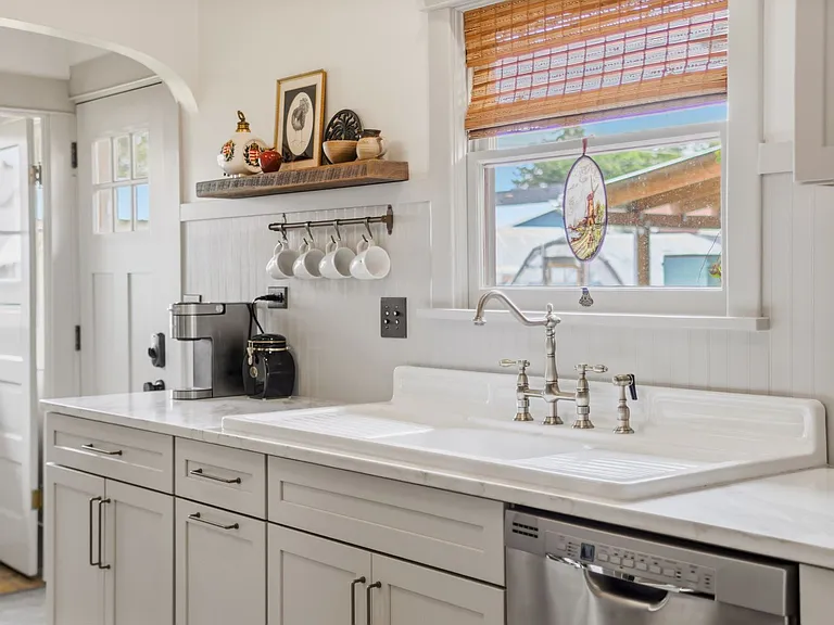 2612 W Dean Ave — Photo 26
