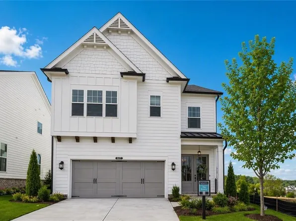 129 Herring Dr, Hoschton, GA 30548
