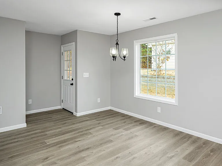 85 Smith Glen Dr — Photo 11