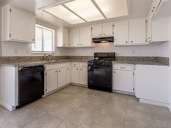 3rd image of 40730 154th St E