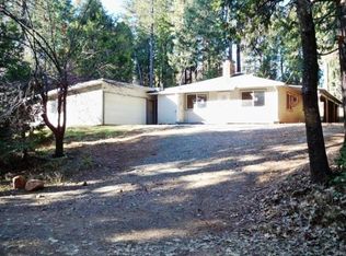 2988 Oak St, Pollock Pines, CA 95726