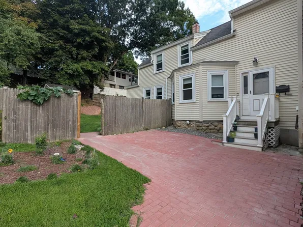 (undisclosed Address), Needham, MA 02494