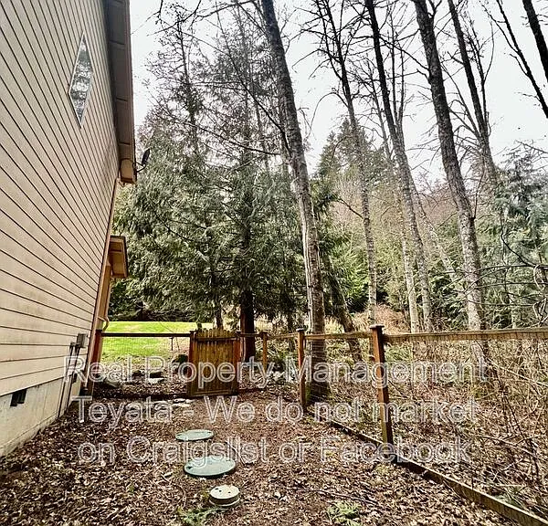 450 W Alder Dr — Photo 19