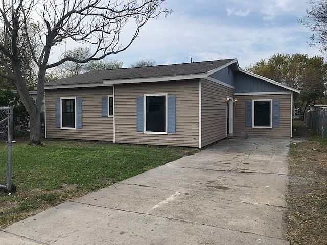 Front photo of house and entry way