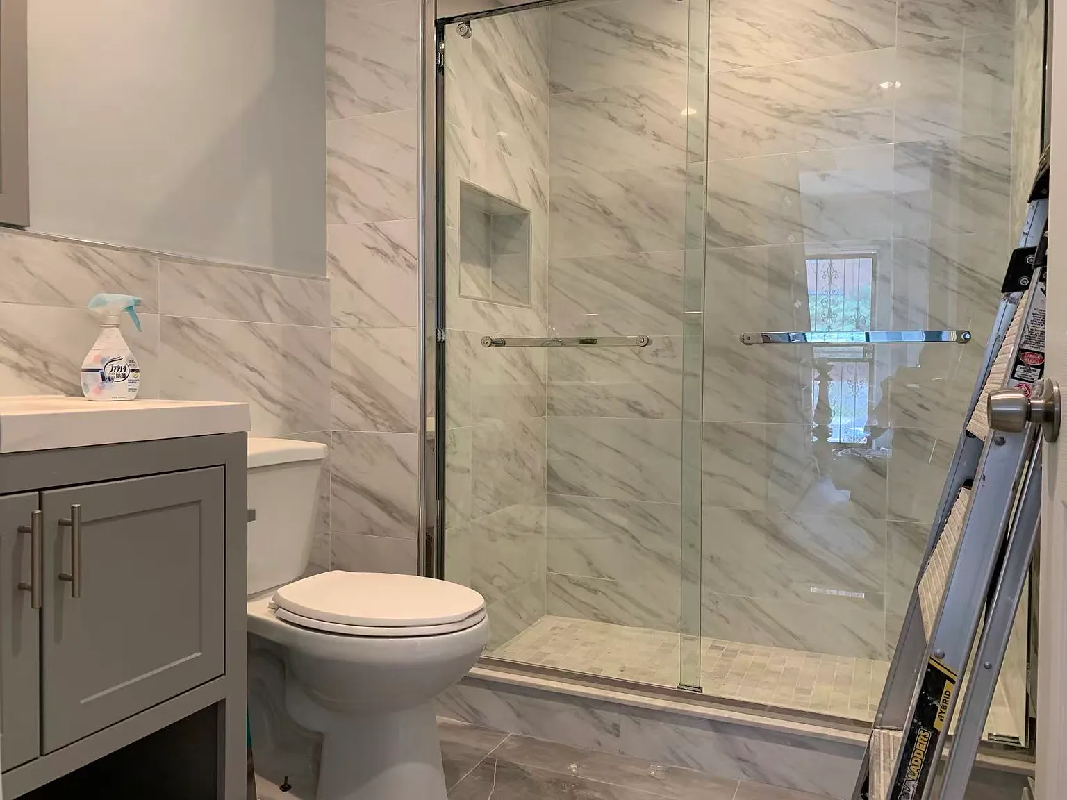 3 bed, 130 sqft, $3,000 — Photo 2