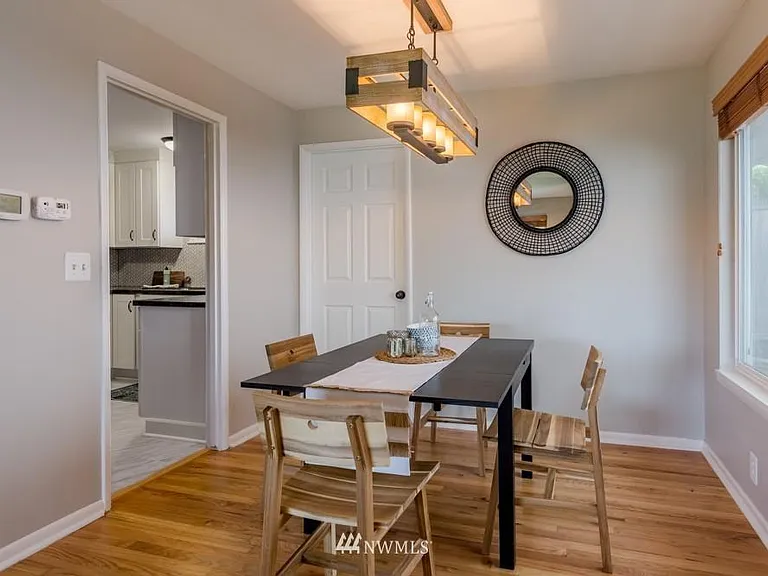 6516 42nd Ave SW — Photo 9