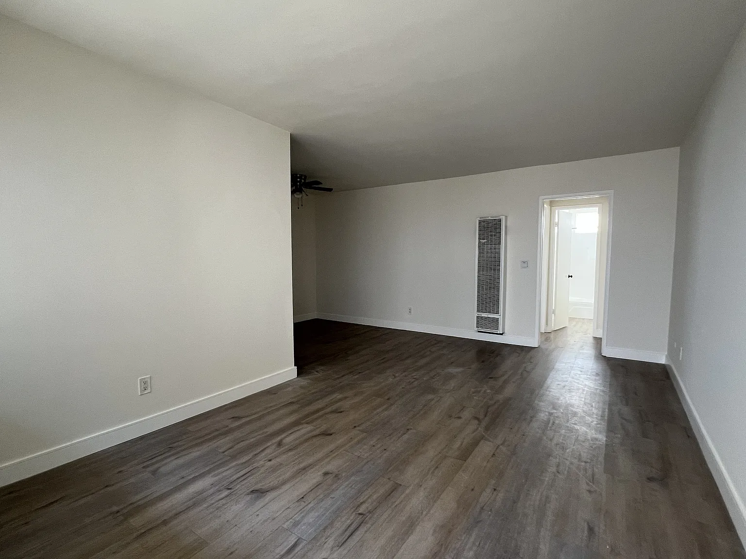 1 bed, $1,895 — Photo 3