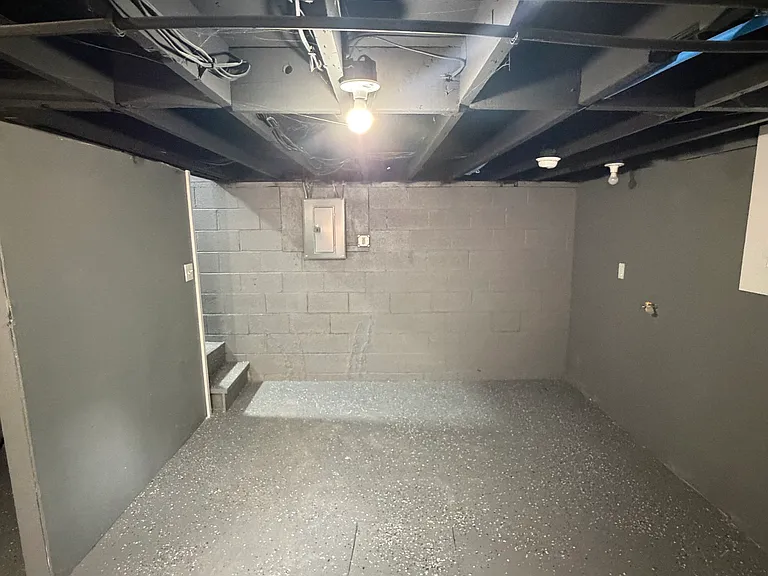 1451 W 17th Ave #1 — Photo 30