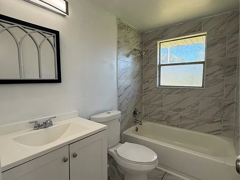 1154 Gamble St — Photo 14