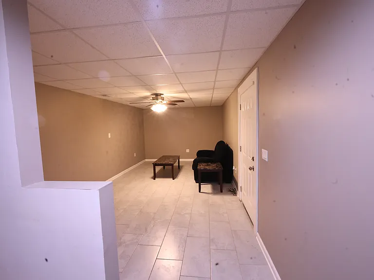 2721 Brackenwood Dr — Photo 33