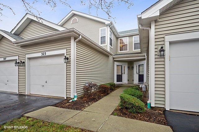 1st image of 323 Hunterdon Ct