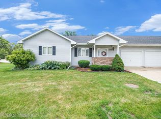 3298 Pine Villa Ct, Grand Blanc, MI