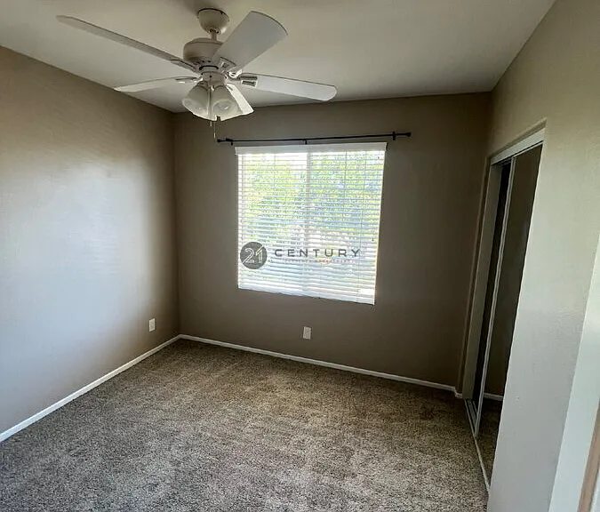 33455 Winston Way — Photo 14