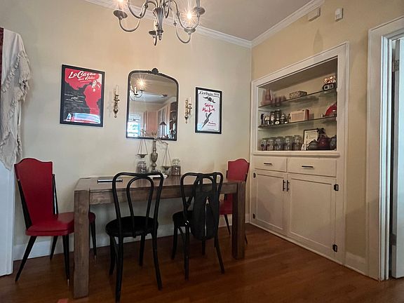 4th image of 1819 W 37th St #B