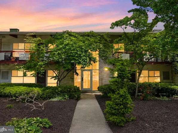 4335 Americana Dr APT 203, Annandale, VA 22003