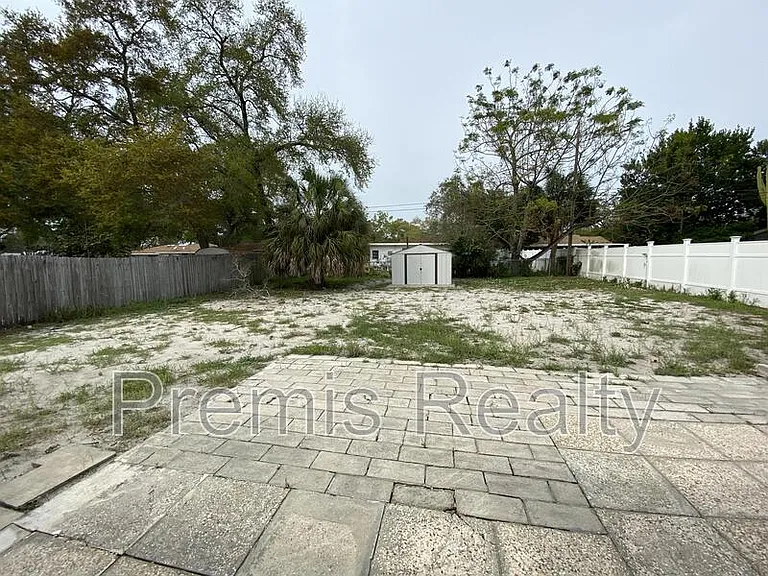 1416 Druid Rd — Photo 24