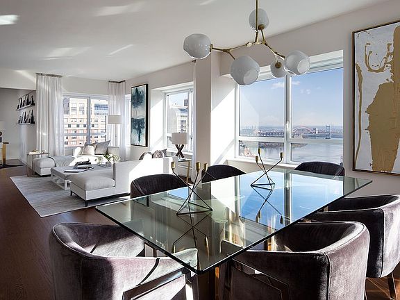 2nd image of 200 E 94th St Unit Penthouse E