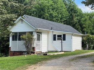 139 Brintle Cir, Mount Airy, NC 27030