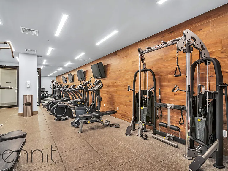 31 Debevoise St #12D — Photo 18
