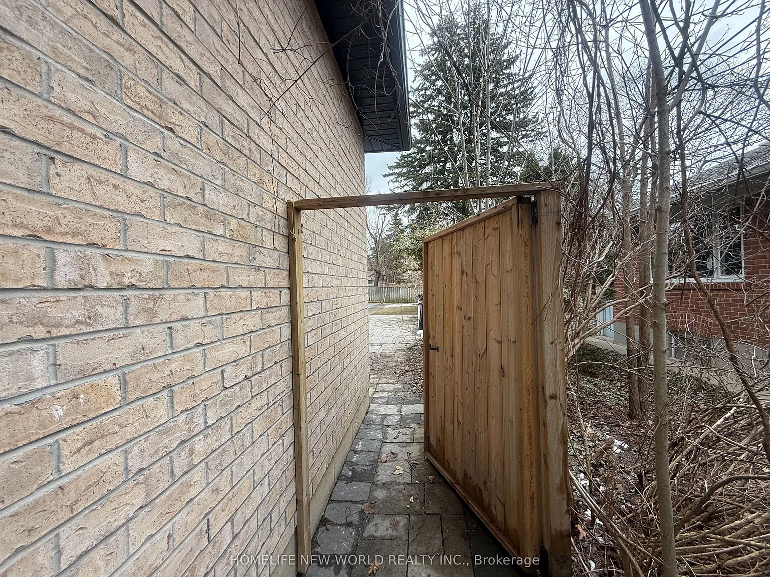 2 bed, $2,500 — Photo 2