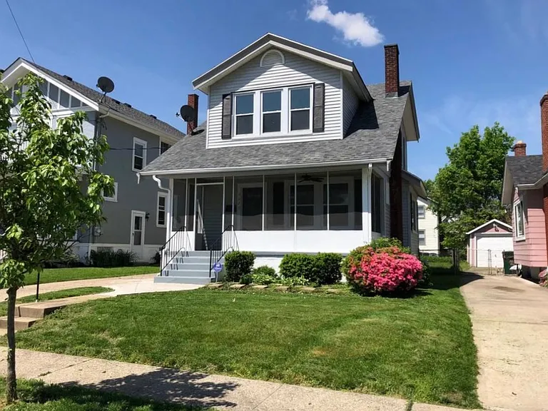 3627 Tamarack Ave — Photo 1