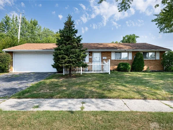 7007 Highbury Rd, Dayton, OH 45424