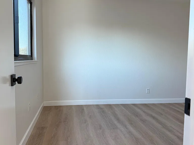 101 Portola Way #2 — Photo 9