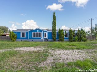 1945 Villegas St, Alice, TX 78332