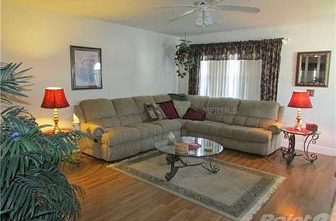 3rd image of 301 Andover Pl #184