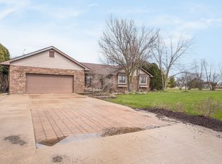 12548 Horseshoe Ln, Manhattan, IL 60442