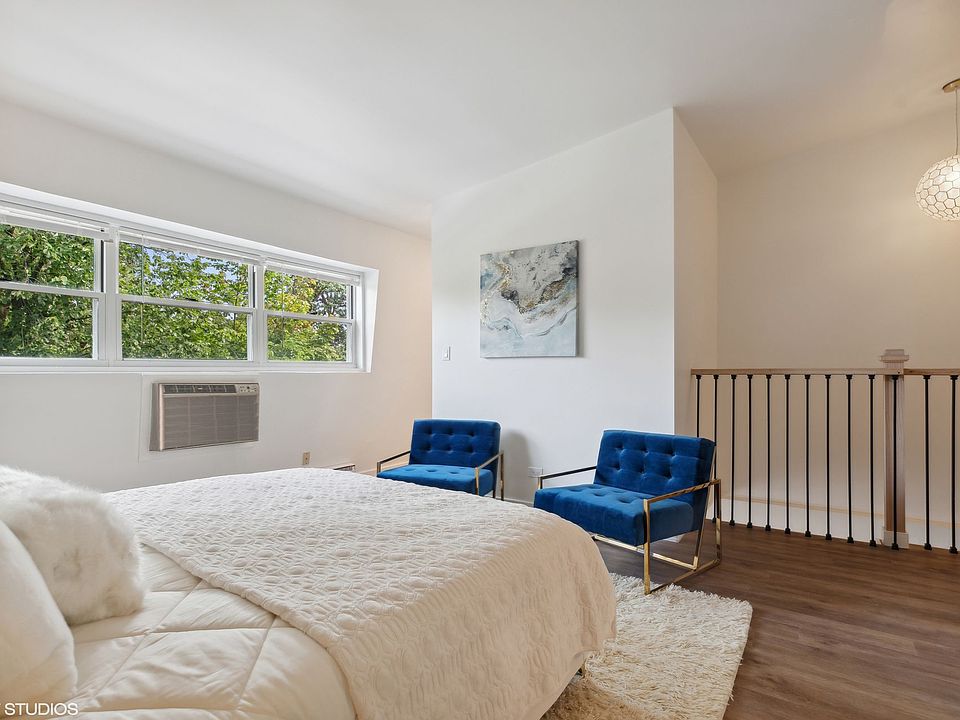 Park Townhomes of Highland Park Apartment Rentals Highland Park, IL