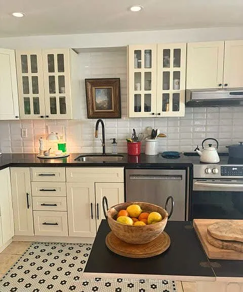 360 Ridelle Ave #1701 — Photo 5