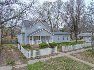 1419 Menor St, Winfield, KS, 67156