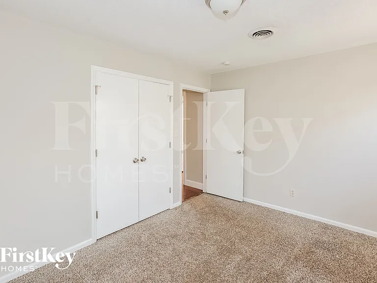 2516 Tall Pines Ln — Photo 12