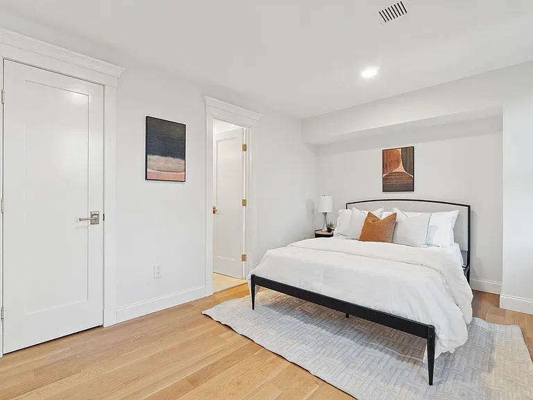 82 Colgate St #3 — Photo 17