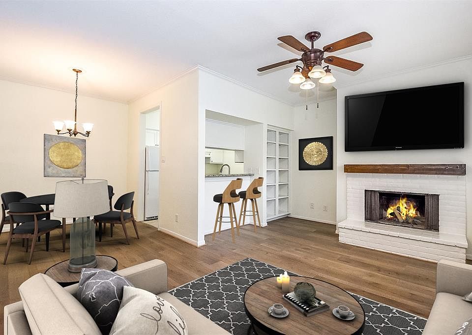 1st image of 726 Bering Dr APT K