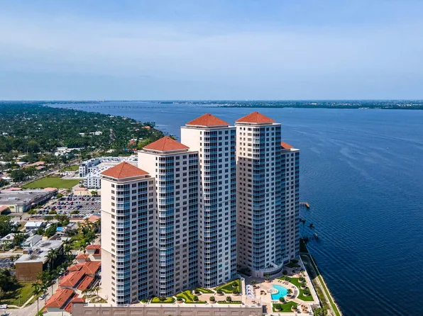 2104 W 1st St, Fort Myers, FL