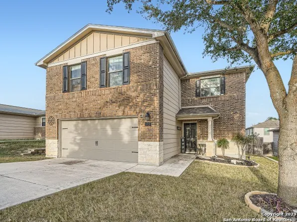 5757 MAXFLI DR, Schertz, TX 78108
