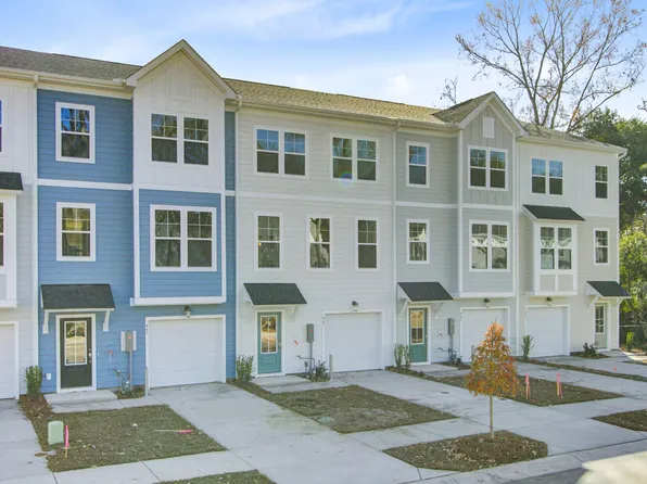 467 Caledon Ct, Johns Island, SC 29455