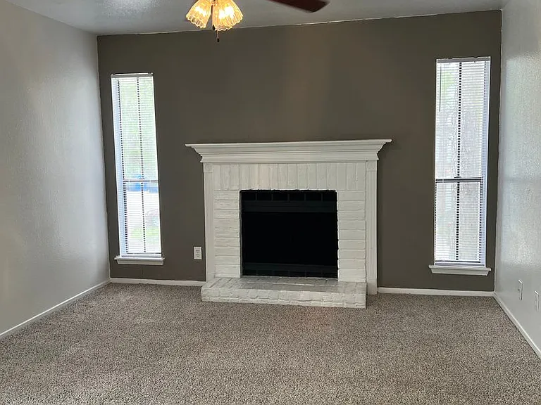 Cypresswood Crossing Apartments — Photo 40