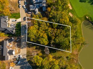 10435 Somerford Rdg, Zionsville, IN 46077