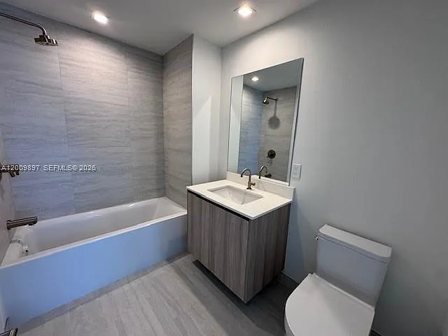 77 SE 5th St #1806 — Photo 23