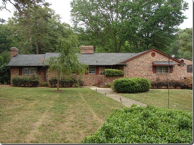 1st image of 319 Gaston Ave #A