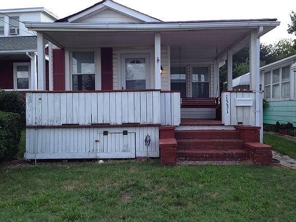 2nd image of 1531 E Ocean View Ave