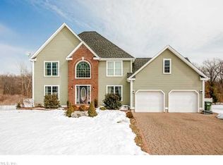 153 Monarch Dr, Southington, CT 06489