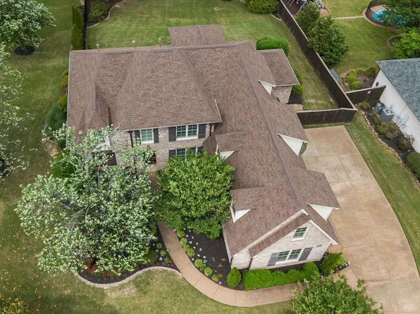 10220 Herons Ridge Dr, Lakeland, TN 38002