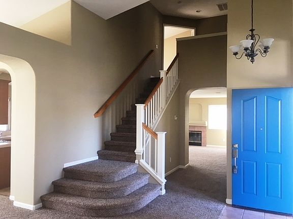 4th image of 508 Woodcrest Dr